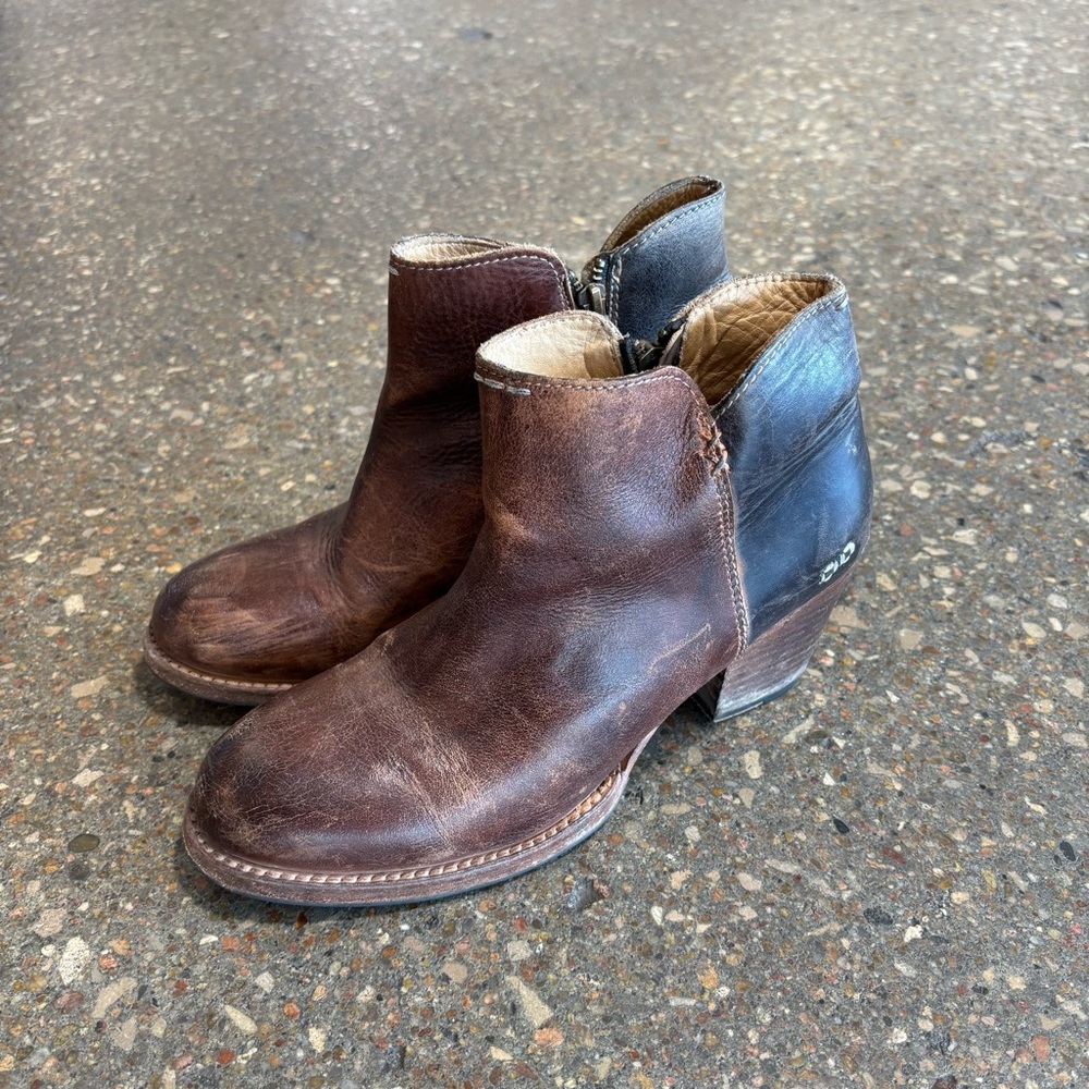 Bed Stu Cobbler Rustic Brown Leather Size 9 Two-Tone Zip Ankle Booties Cowgirl